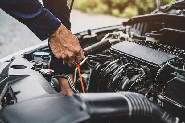 بررسی جامع مشکلات رایج اویل پمپ و راهکارهای رفع آن ها
