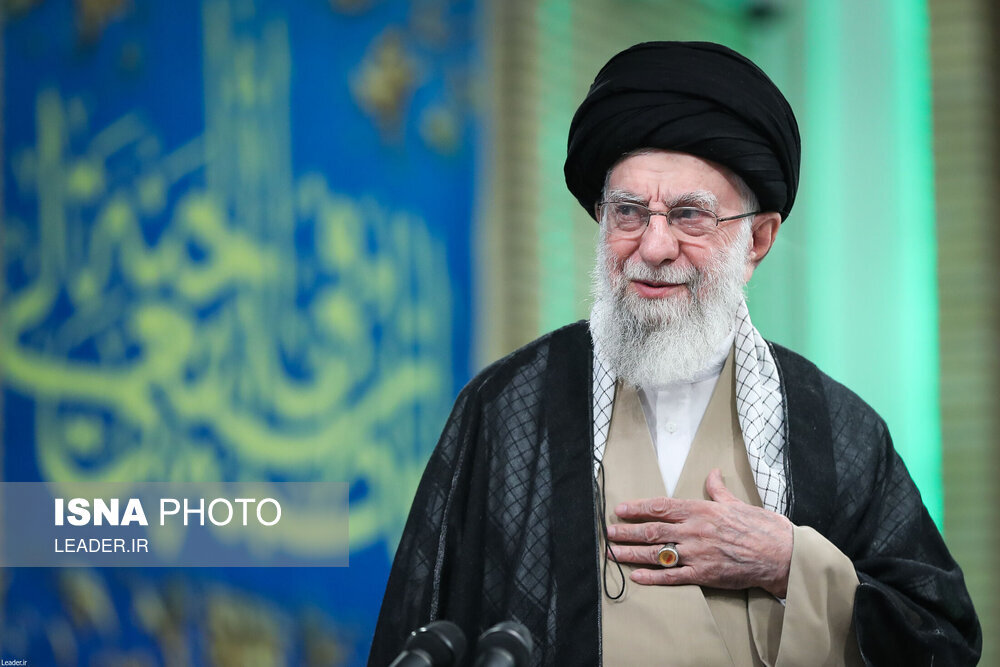 روایتی از دیدار دست اندرکاران کنگره شهدای امدادگر با رهبر انقلاب
